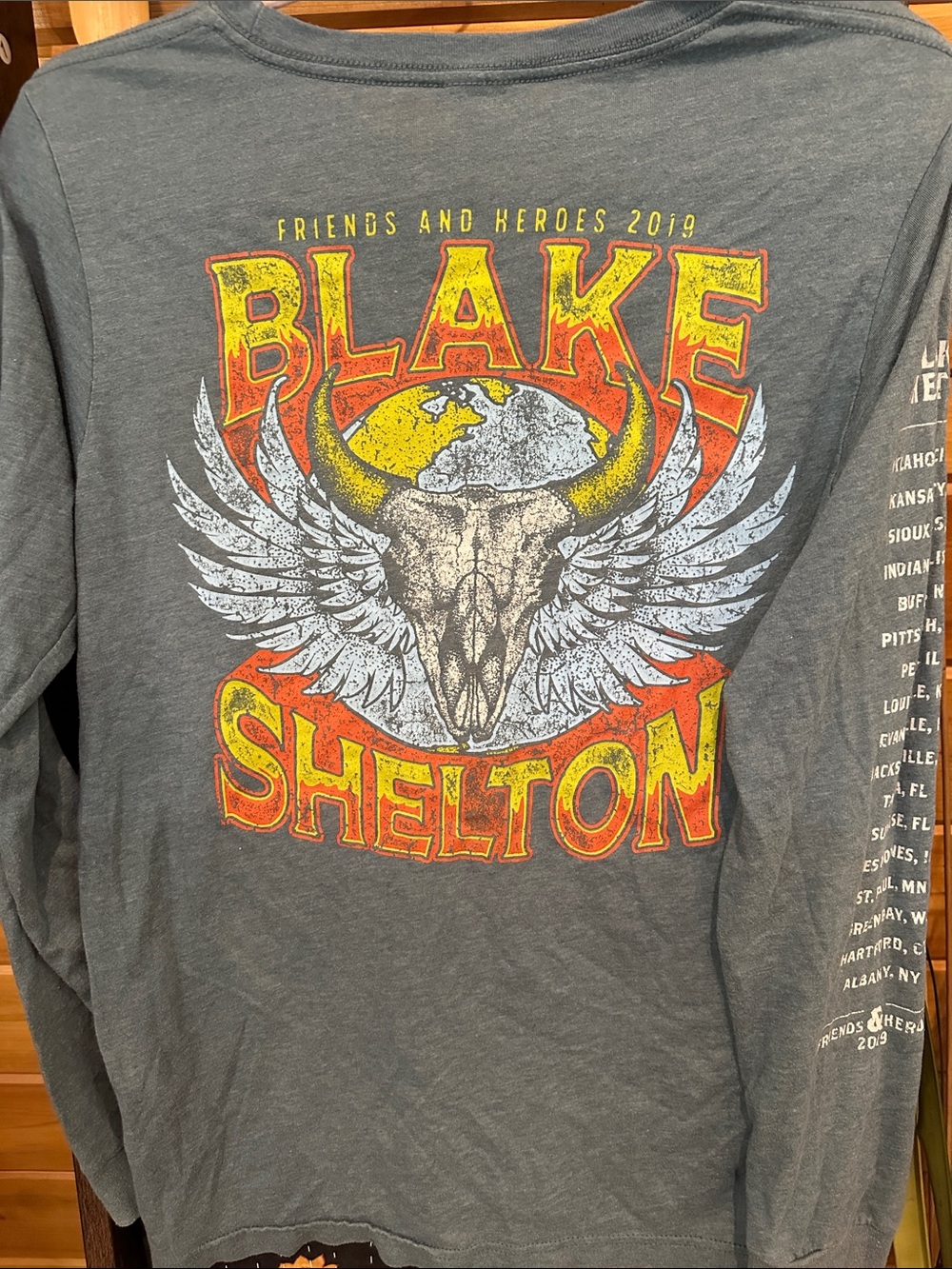 Blake Shelton Friends and Heroes 2019 Graphic Long Sleeve Shirt - Gray